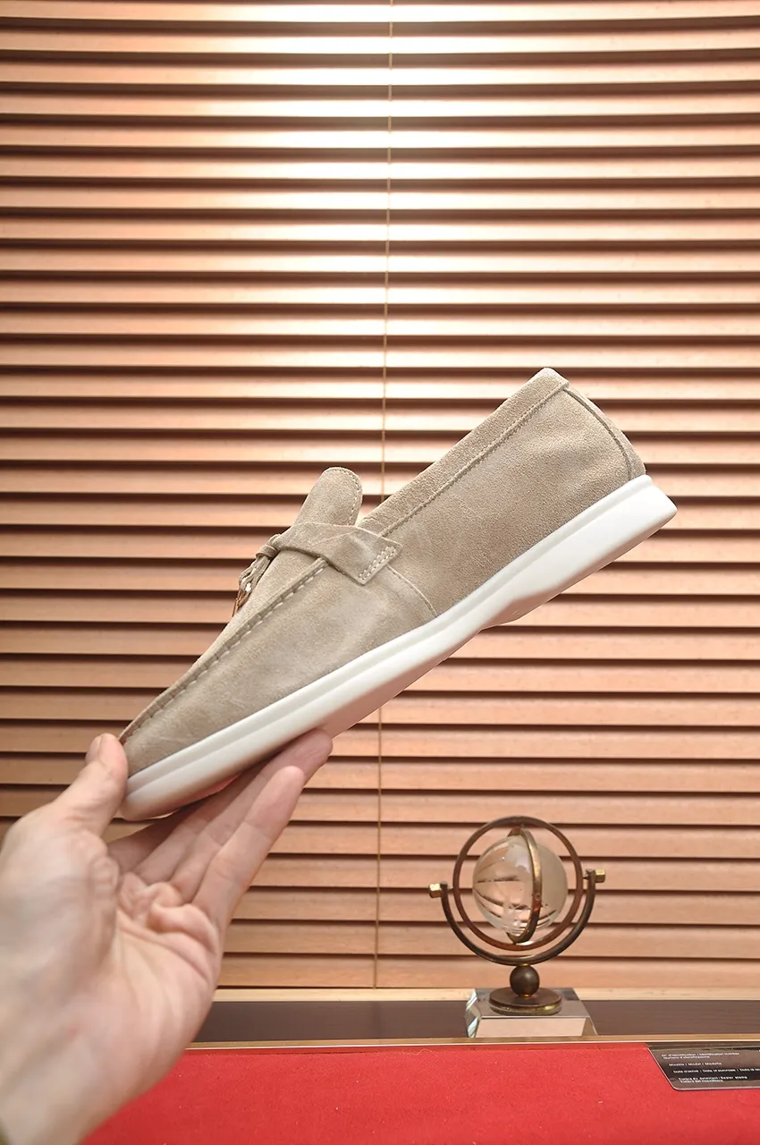 Men's shoes 💰400💶[𝐥𝐨𝐫𝐨 𝐏𝐢𝐚𝐧𝐚] [Couple model] High-end quality, affordable price, LP classic loafers, Italian treasure brand, the only brand that can match Hermès! Only after wearing it do we know that we can’t live up to our feet. Women’s code: 35-40 (customized sizes 34, 41, 42 are non-returnable) Men’s code: 38-44 (customized 45, 46, 47, 48 are non-refundable) Fabric: Customized imported cashmere Lining: Customized imported fetal cowhide Foot: Imported benzene-dyed calfskin Outsole: Exclusive original glass rubber outsole